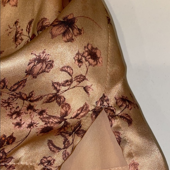 L’AGENCE Camisole$350 to $50 check details - Picture 15 of 17